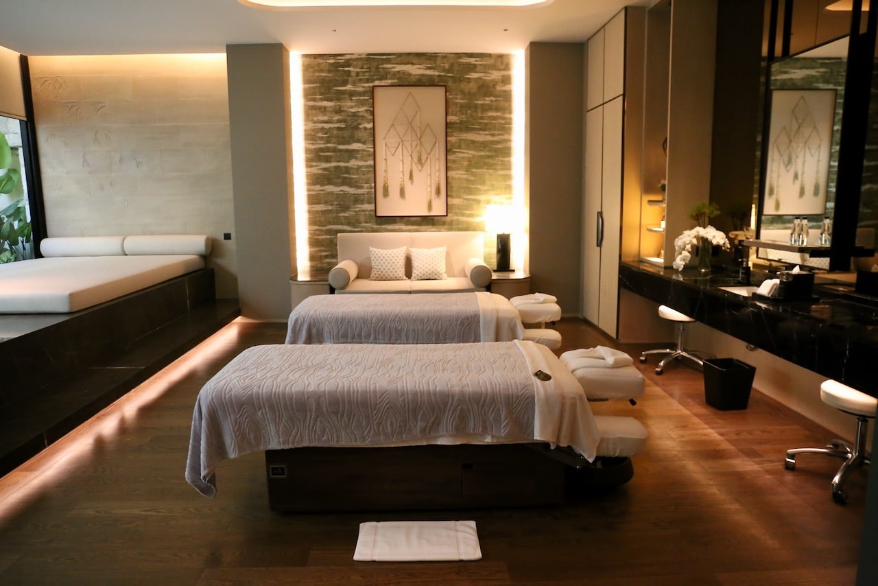 Four Seasons Bangkok Spa Suite.