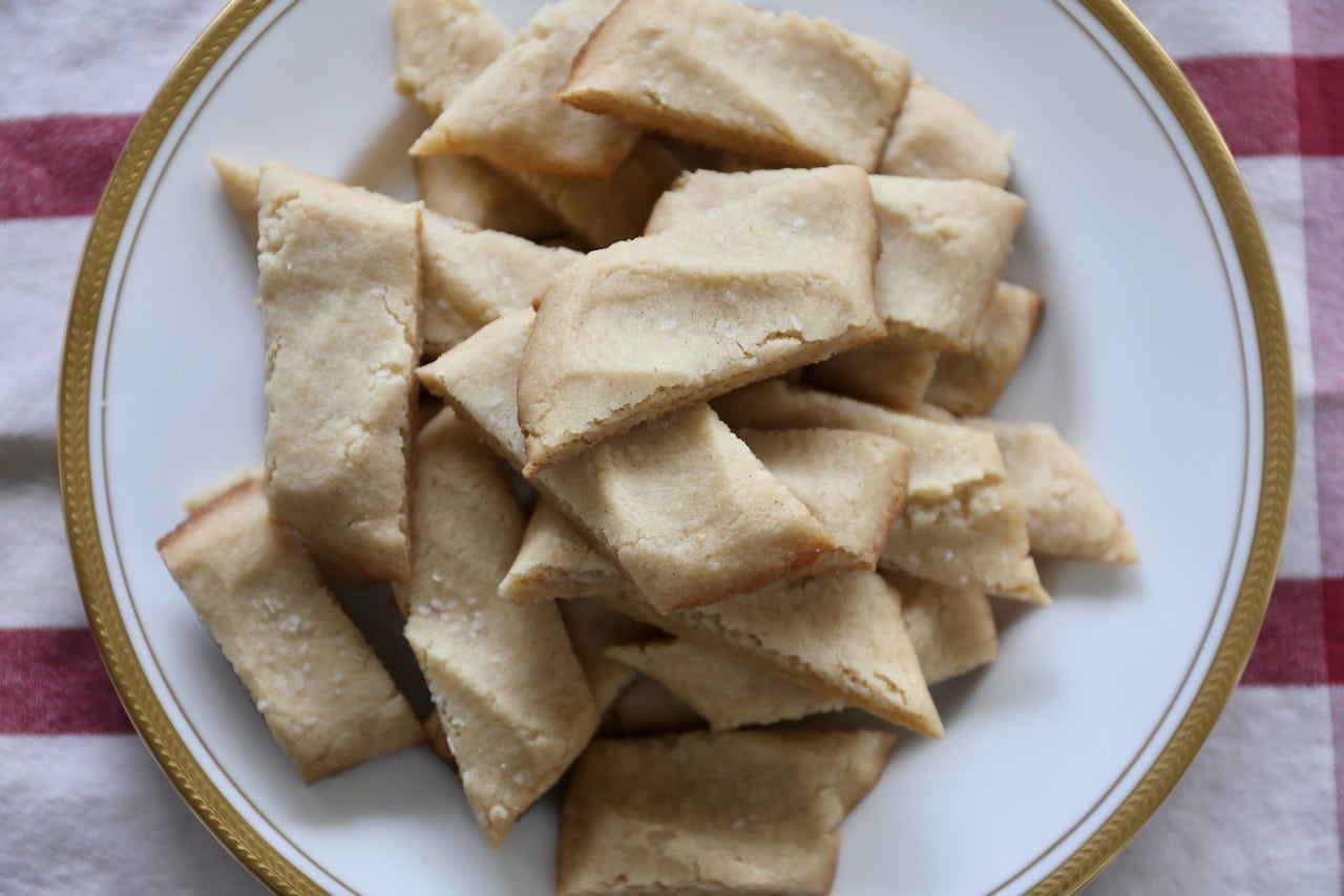 Now you're an expert on how to make Swedish Kolasnittar for your next Swedish fika coffee break!