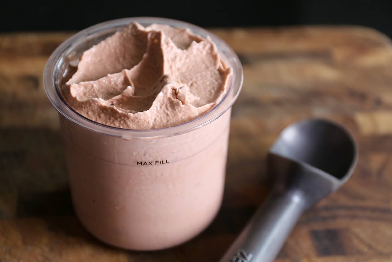 This healthy low fat ice cream takes just 5 minutes to make in a Ninja Creami! 