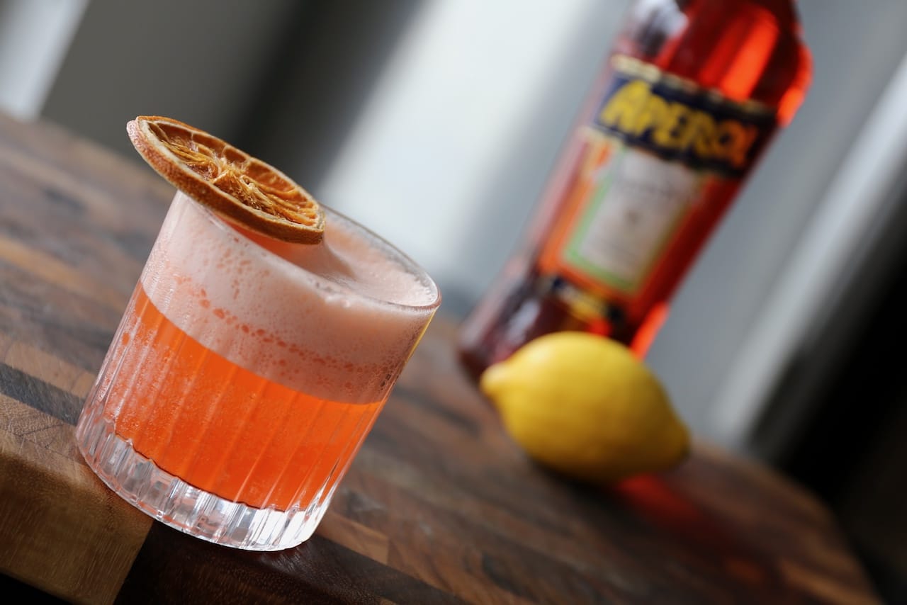 Now you're an expert on how to make a quick & easy Aperol Fizz! 