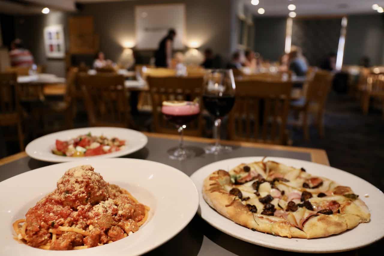 Caribou Restaurant is an upscale Thunder Bay Restaurant serving fine dining Italian cuisine. 