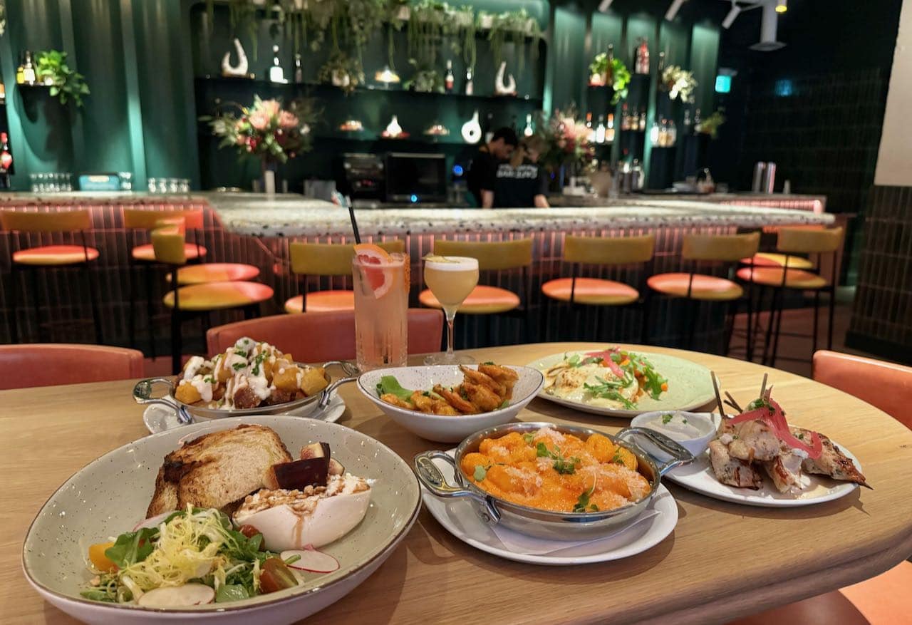 11:59 Bar:Café Happy Hour.