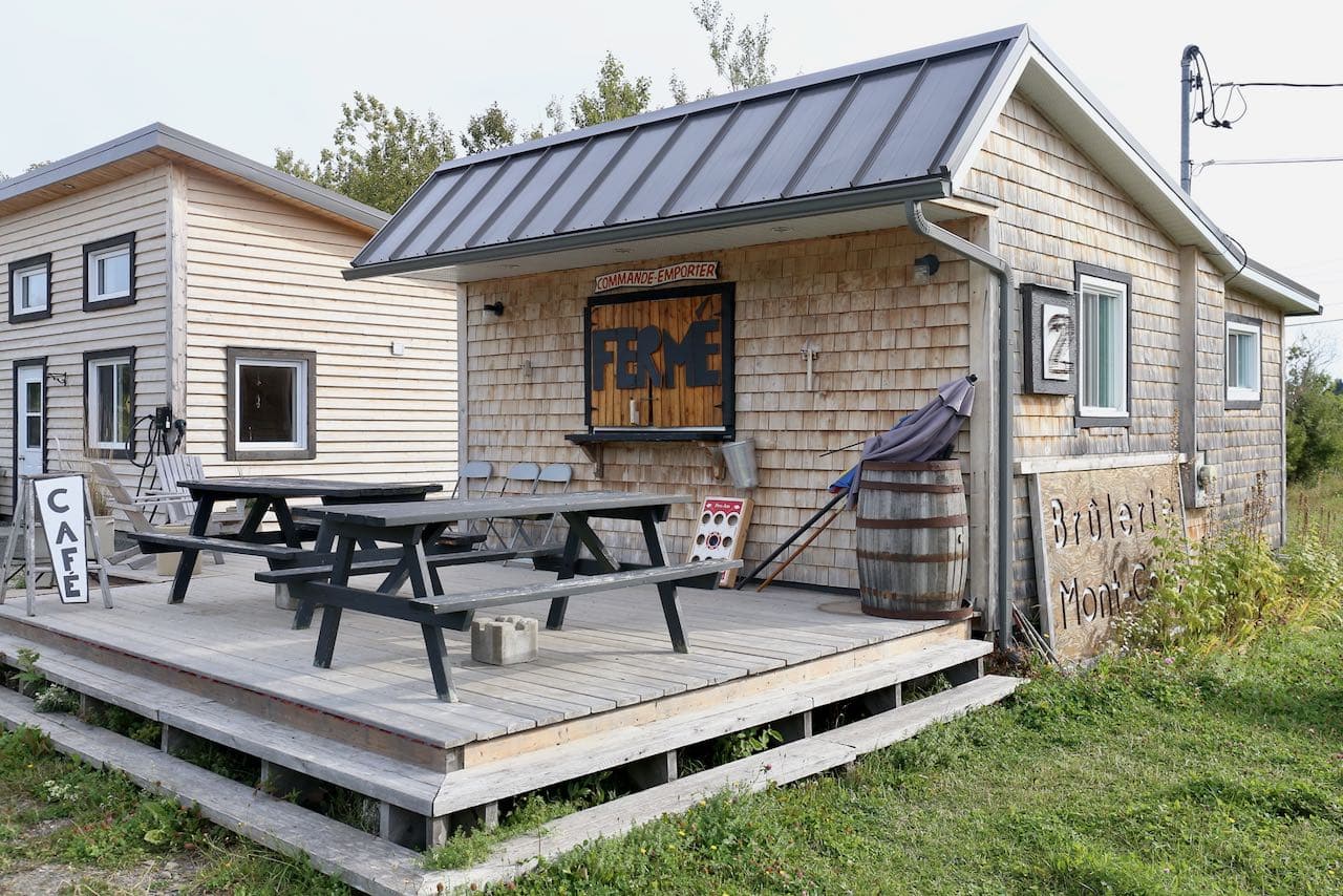 Brûlerie Mont-Cafe is a petite coffee roaster in Cape-au-Renard.