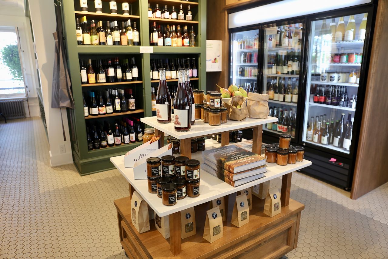 Foodies will find plenty of gift shops and gourmet boutiques in the Gaspe Peninsula.