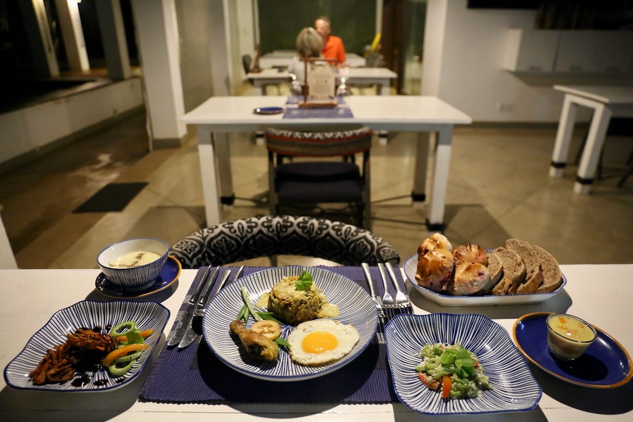 Dinners are a multi-course meals that taste like a home-cooked Sri Lanka feast.