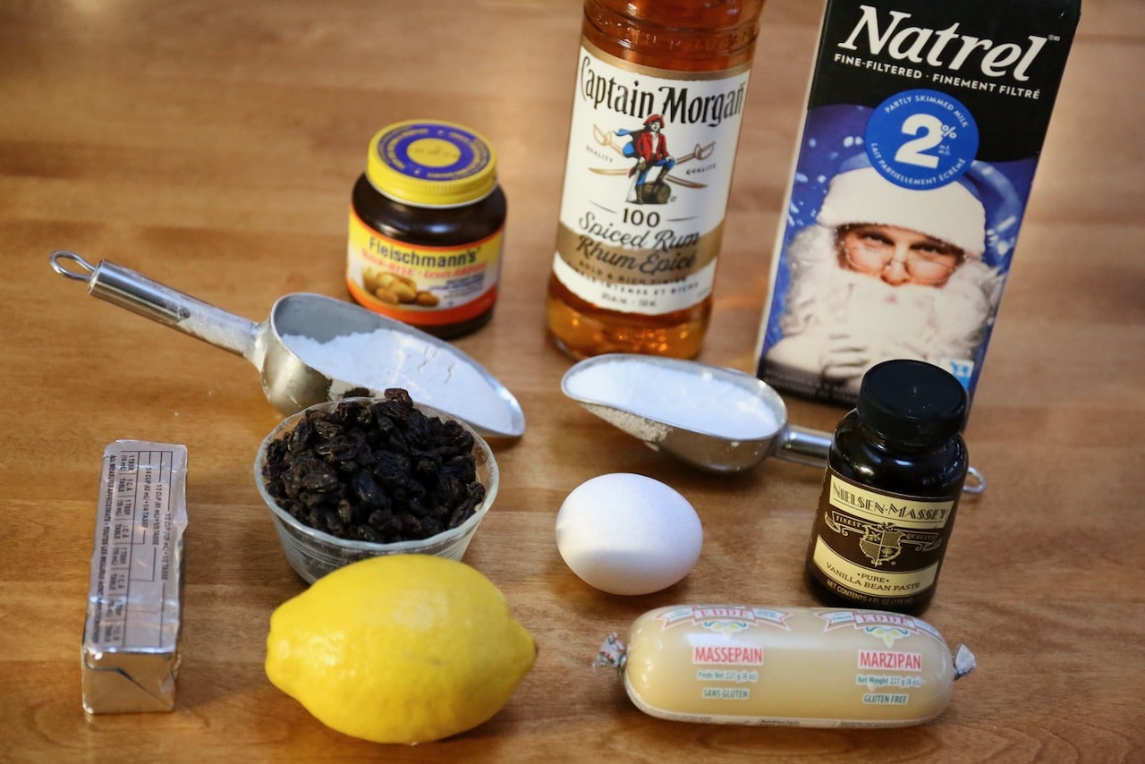 Traditional Rosinenschnecken recipe ingredients.