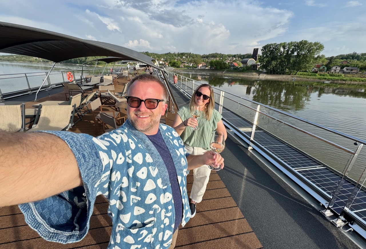 Enjoy views of quaint Aljmas visit while sipping a glass of rose at sunset. 