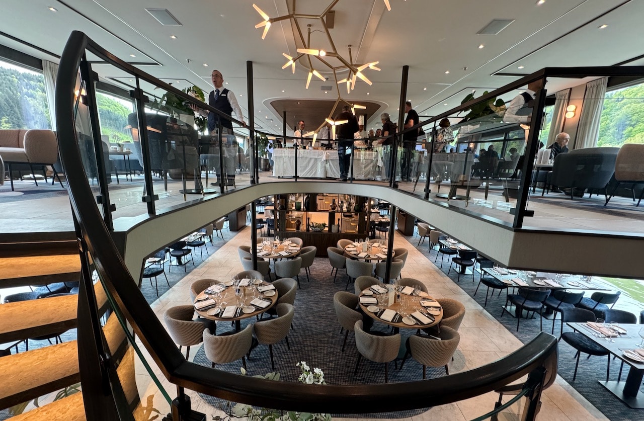 The main dining room is Riverside Restaurant, open for breakfast, lunch and dinner.