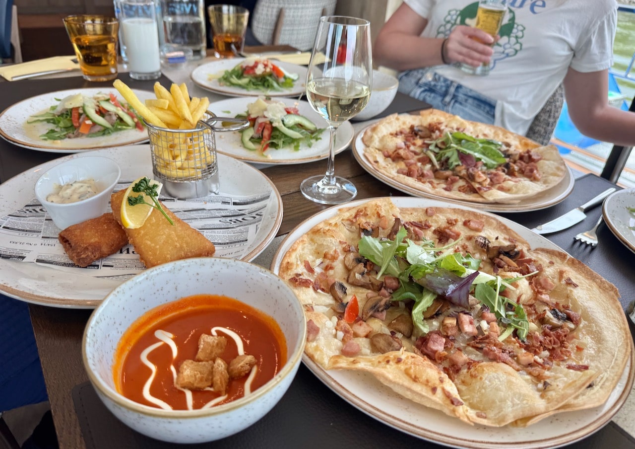 Viva's Bistro at lunch serves soups, salads and comfort food fare like Fish & Chips and burgers.