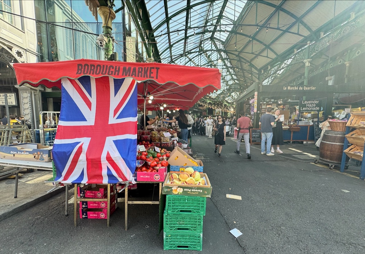 5 Unique Food Tours In London: Borough Market, Brick Lane, Afternoon Tea Bus and More!