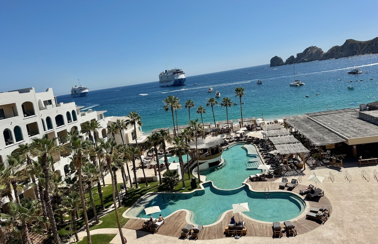 ME Cabo Review: A Vibey Design-Forward Beach Resort