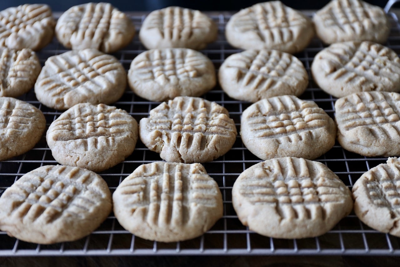 Rest cookies on a cooling rack to ensure they keep their shape and don't crumble.