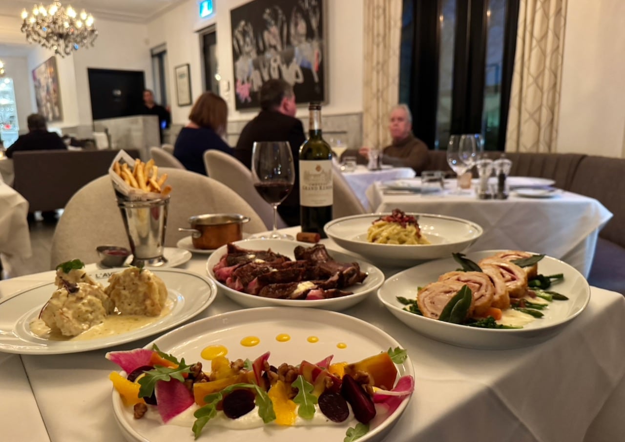 With a taste of France and Italy, L'Avenue is Cabbagetown's best fine dining restaurant.