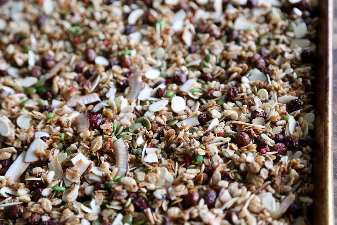 Puffed Rice and Oat Honey Date Granola Recipe